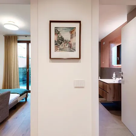 Appartamento Belsit - By Myhomeincomo